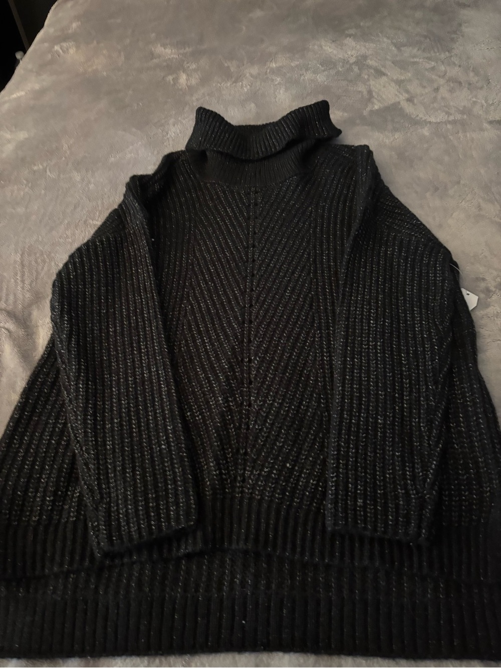 Bran new Black Sparkle Turtleneck Sweater size med